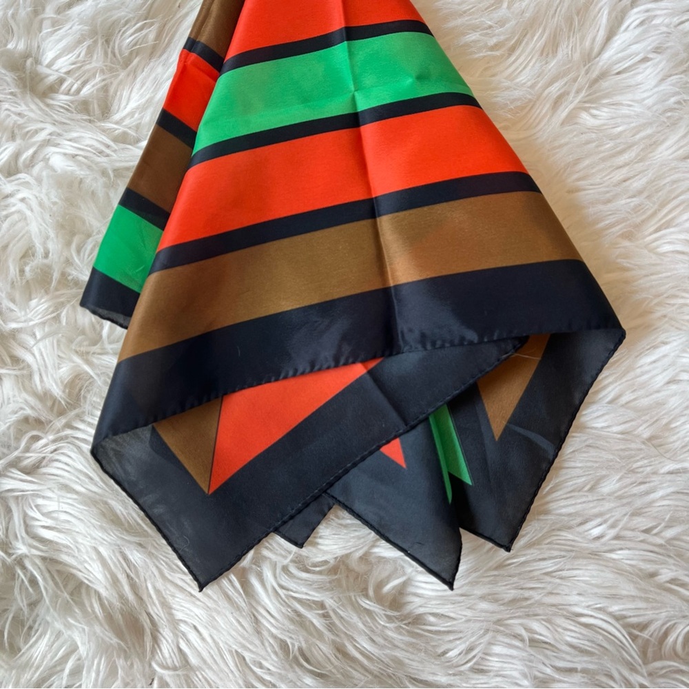 Vintage‎ 70s/80s Bold Green, Red & Brown Geometric Square Scarf ❤️💚🖤